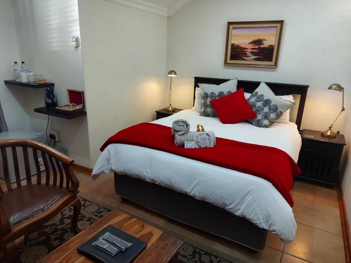 פוצ'פסטרום The Oak Potch Guesthouse מראה חיצוני תמונה