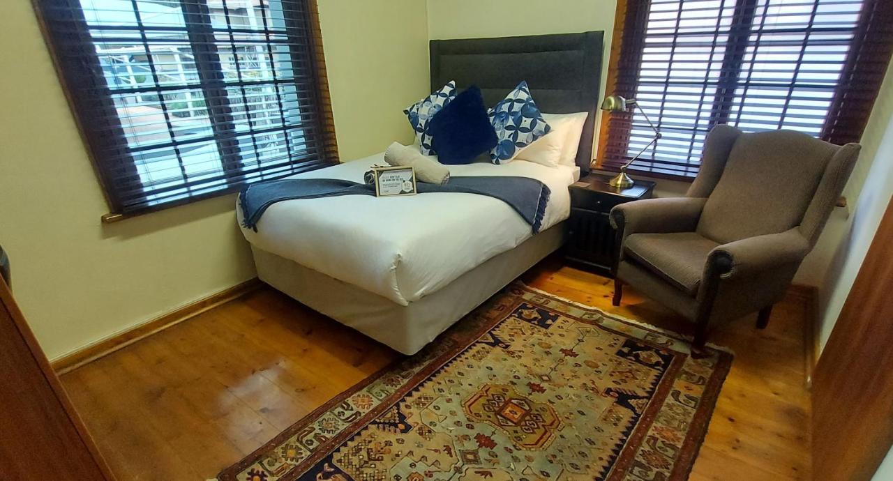 פוצ'פסטרום The Oak Potch Guesthouse מראה חיצוני תמונה
