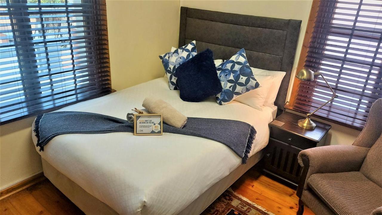 פוצ'פסטרום The Oak Potch Guesthouse מראה חיצוני תמונה
